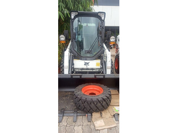 Mini krautuvas BOBCAT S450