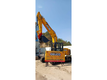 Nauja Vikšrinis ekskavatorius JCB JS210 LC: foto 2