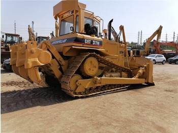 Buldozeris CATERPILLAR D7H