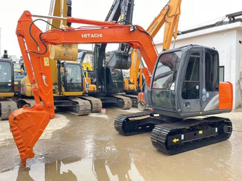Vikšrinis ekskavatorius HITACHI ZX70