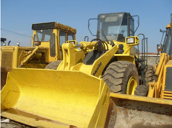Ratinis krautuvas KOMATSU WA380