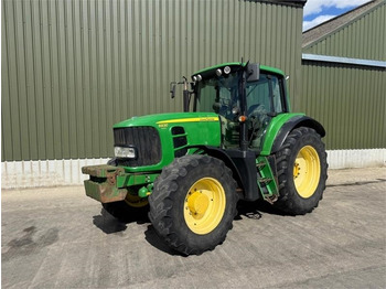 Traktorius JOHN DEERE 6930