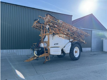 Pakabinamas purkštuvas