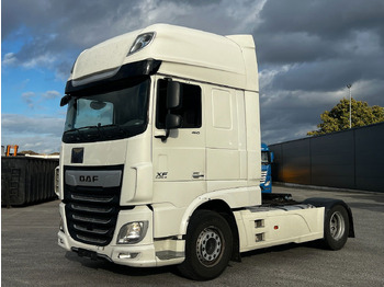 Vilkikas DAF XF 460