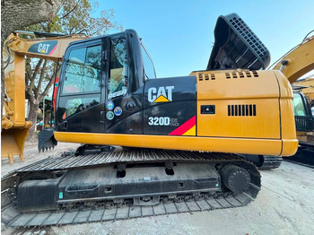 Vikšrinis ekskavatorius CATERPILLAR 320D