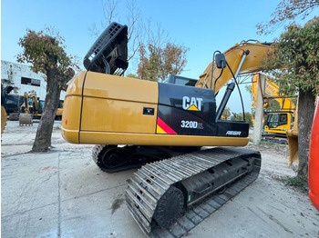 Vikšrinis ekskavatorius CATERPILLAR 320D