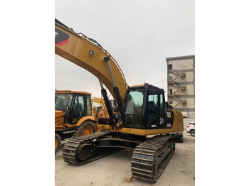 Vikšrinis ekskavatorius CAT 330 D2L: foto 3