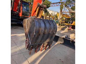 Vikšrinis ekskavatorius Doosan DX 225 LC: foto 2