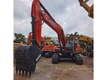 Vikšrinis ekskavatorius DOOSAN DX300LC