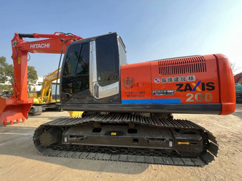 Vikšrinis ekskavatorius HITACHI ZX200