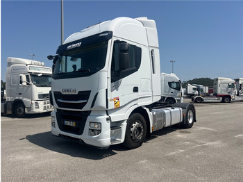 Vilkikas IVECO