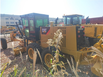 Greideris CATERPILLAR 140K