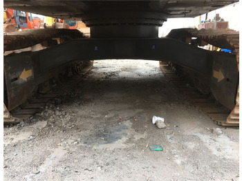 Vikšrinis ekskavatorius HITACHI ZX240