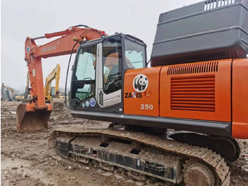 Vikšrinis ekskavatorius Hitachi ZX250: foto 4