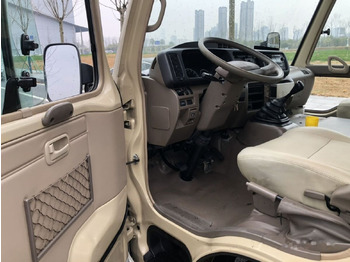 Toyota Coaster lizingą Toyota Coaster: foto 2