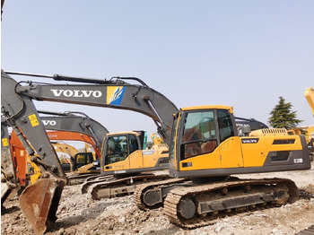 Vikšrinis ekskavatorius VOLVO EC220