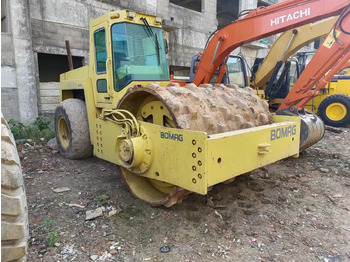 Kompaktorius BOMAG BW217D: foto 2