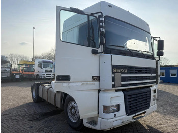 Vilkikas DAF XF 95 430