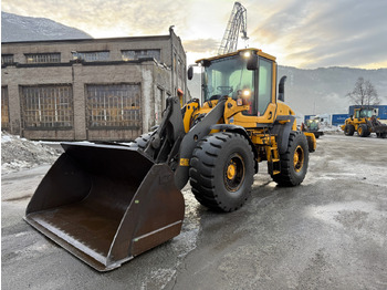 Ratinis krautuvas VOLVO L70G