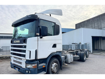 Važiuoklės sunkvežimis SCANIA R124