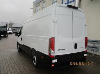 Krovininis mikroautobusas IVECO Daily 35S16V: foto 4 Krovininis mikroautobusas IVECO Daily 35S16V: foto 4