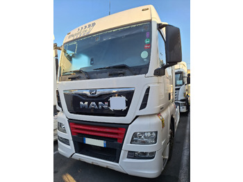 Vilkikas MAN TGX 18.460