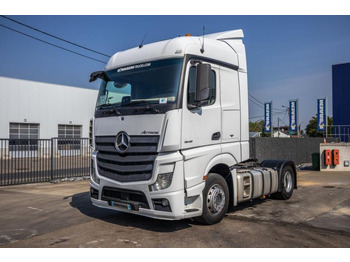 Vilkikas MERCEDES-BENZ Actros 1845