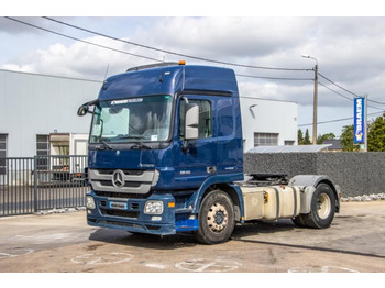 Vilkikas MERCEDES-BENZ Actros 1846