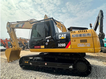 Vikšrinis ekskavatorius CATERPILLAR 320D2