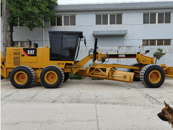 Greideris CATERPILLAR 140K