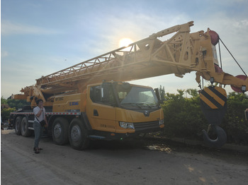 Autokranas XCMG QY70KC