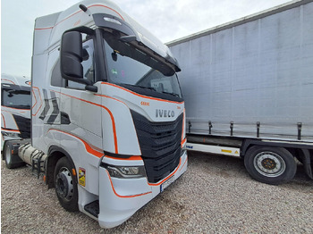 Vilkikas IVECO