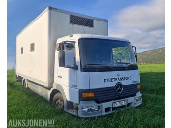Gyvulių pervežimo sunkvežimis 2003 Mercedes-Benz 818 - Skapbil/dyretansportbil: foto 3
