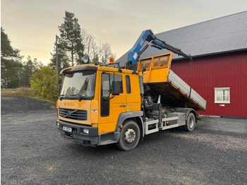 Sunkvežimis su kranu VOLVO FL6
