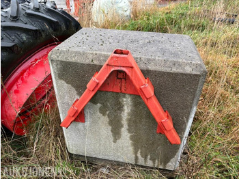 Žemės ūkio technika BETONGLODD TIL TRAKTOR / 1300KG: foto 4