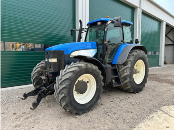 Traktorius NEW HOLLAND TM190