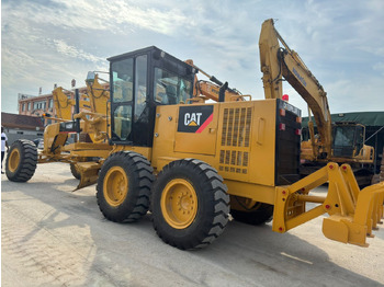 Greideris CATERPILLAR 140H
