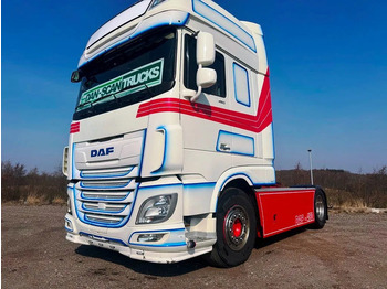 Vilkikas DAF XF 450