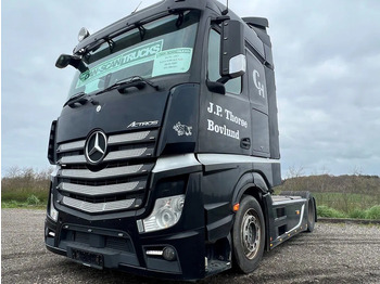 Vilkikas MERCEDES-BENZ Actros 1843
