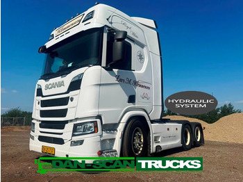 Vilkikas SCANIA R