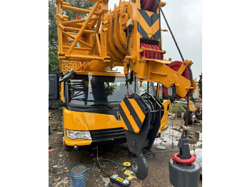 Autokranas XCMG QY35K