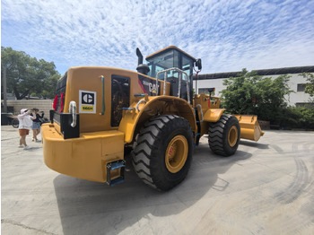 Ratinis krautuvas CATERPILLAR 966H