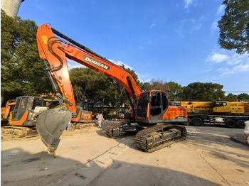 Vikšrinis ekskavatorius DOOSAN DX300LC