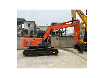 Vikšrinis ekskavatorius Hitachi ZX120-6 Excavator: foto 3