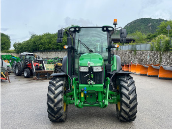 Traktorius JOHN DEERE 5115R: foto 3