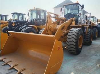 Ratinis krautuvas CATERPILLAR 966H