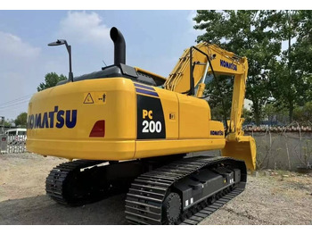 Vikšrinis ekskavatorius KOMATSU PC200-8
