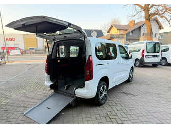 Lengvasis automobilis OPEL