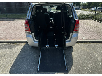 Lengvasis automobilis OPEL