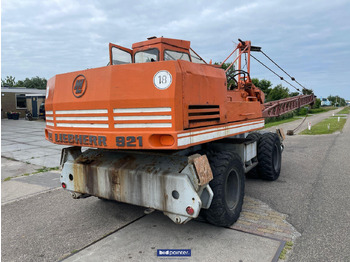 Kranas LIEBHERR